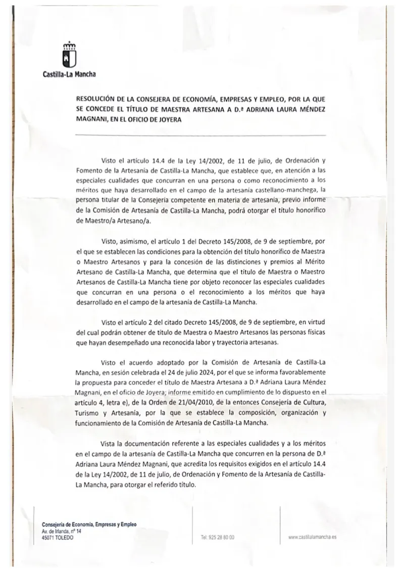 Resolución oficial del título de Maestra Artesana a Adriana Laura Méndez, Castilla-La Mancha