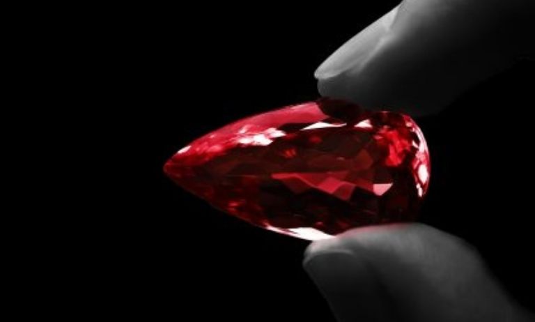 Diamantes rojos