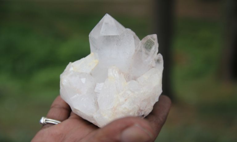Leyendas, creencias e historia del cristal de roca